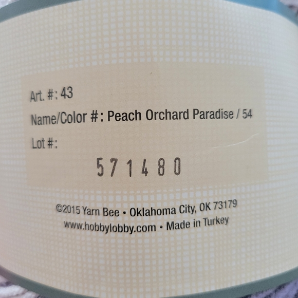 Yarn Bee 4 cakes 🎂 - Picture 5 of 6